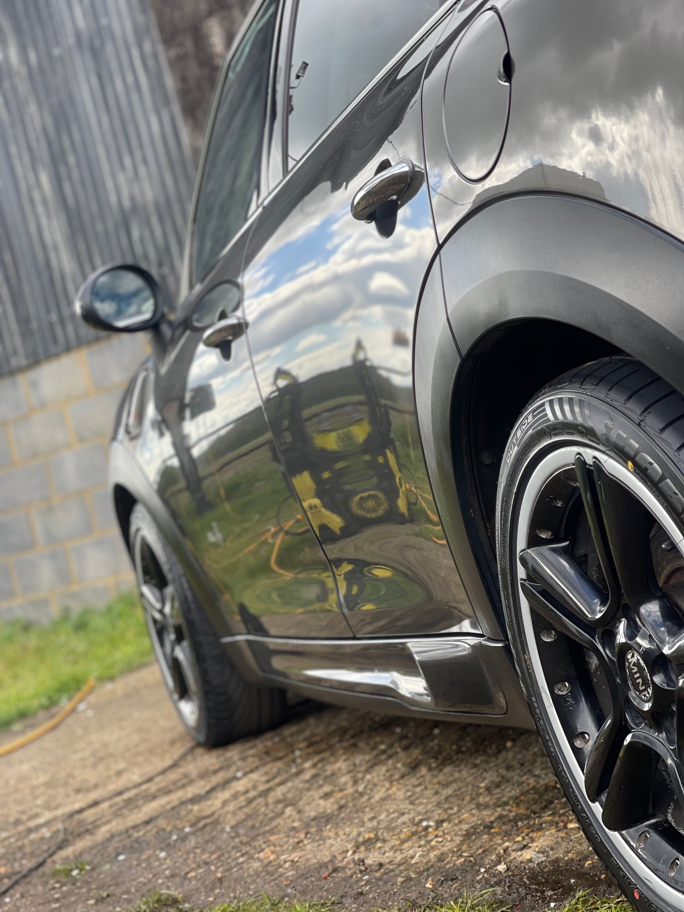 MINI COUNTRYMAN DETAILED